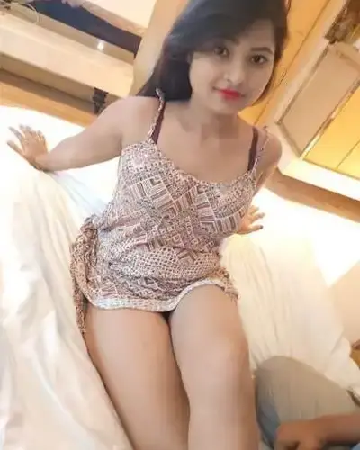 Call Girls in Connaught Place
